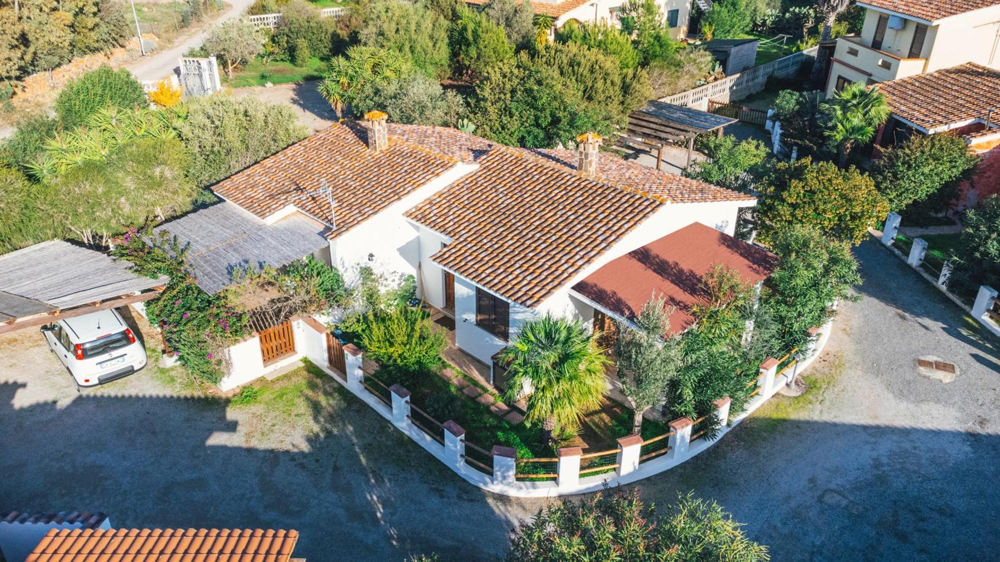 Case Vacanze Il Sogno 2 Porto Pino Exterior foto