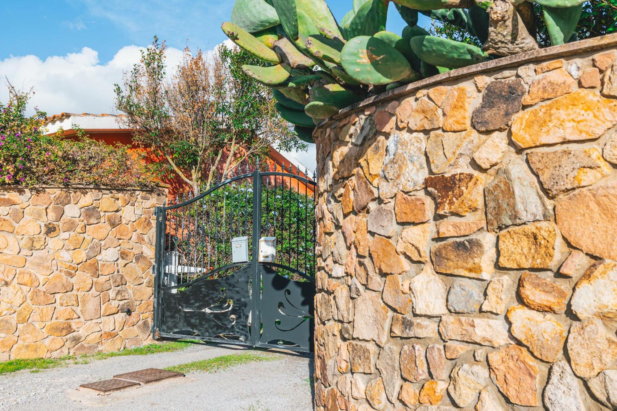 Case Vacanze Il Sogno 2 Porto Pino Habitación foto